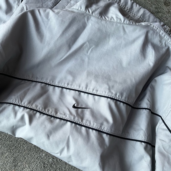 Nike Jacket - Picture 5 of 7